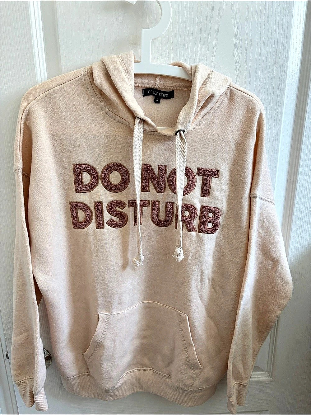 ocean drive Do Not Disturb Graphic Hoodie Beige Small